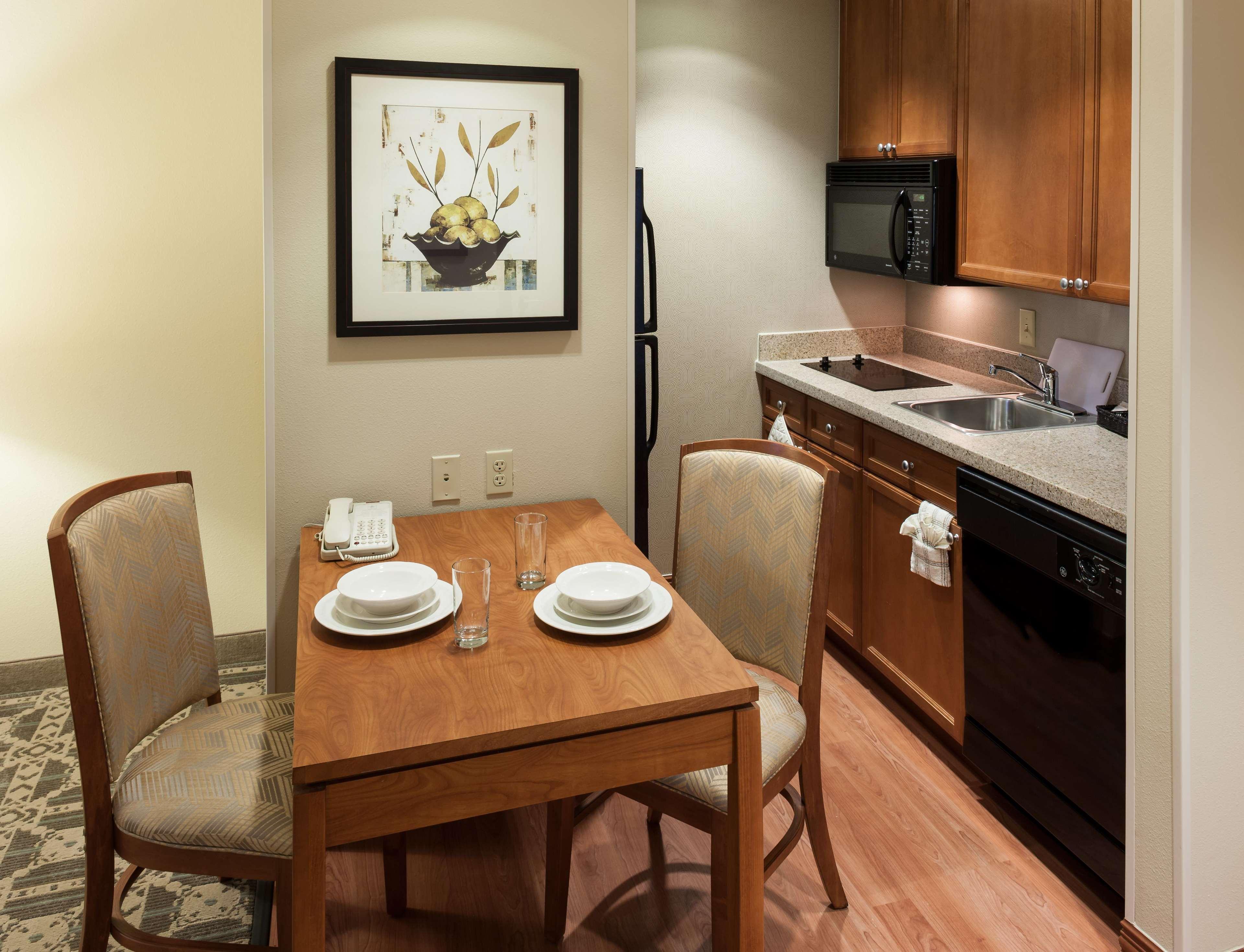 Homewood Suites By Hilton Irving-Dfw Airport Bagian luar foto