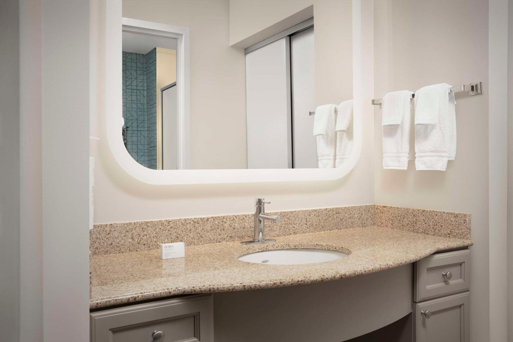 Homewood Suites By Hilton Irving-Dfw Airport Bagian luar foto